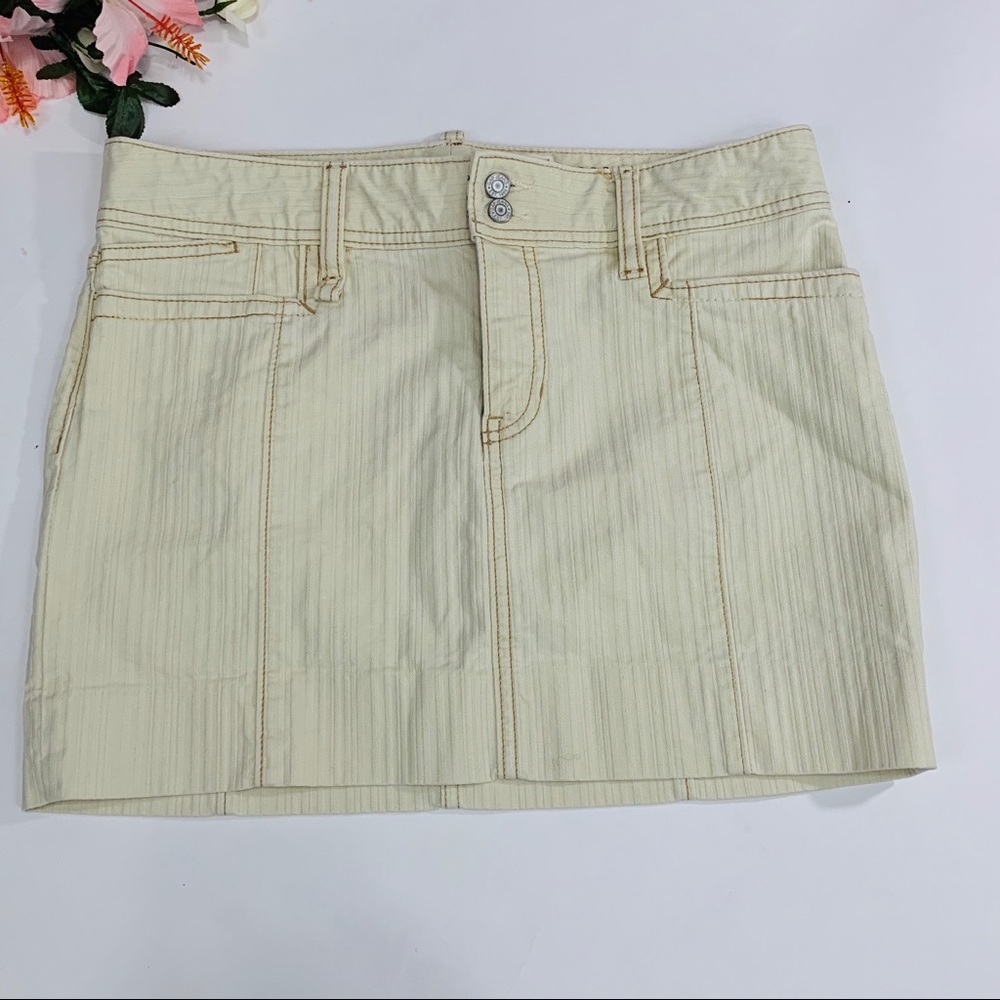 Gap Beige Mini Skirt Size 8